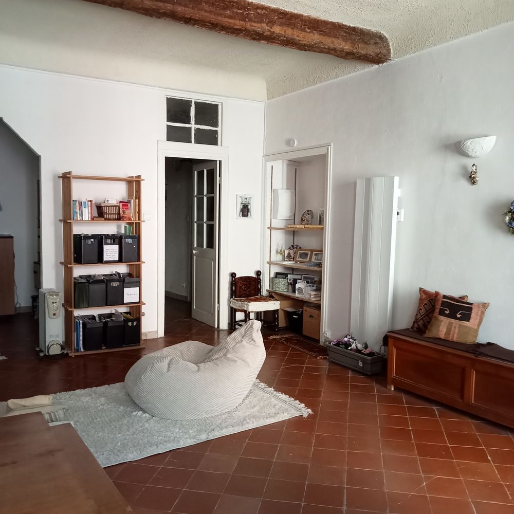 Bel appartement central à Breil sur Roya (06) 145m² au sol