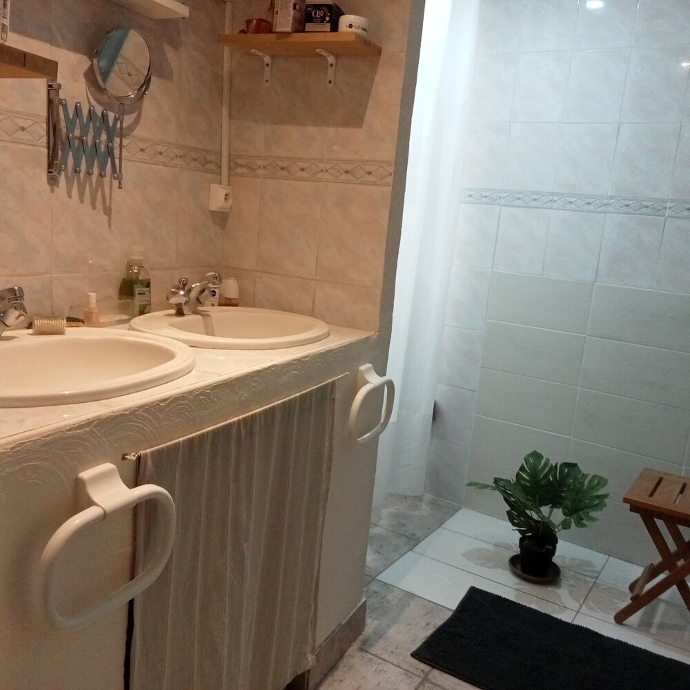 Bel appartement central à Breil sur Roya (06) 145m² au sol