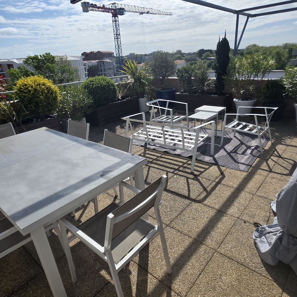 Grand appartement T3 avec terrasse et balcon La Rochelle