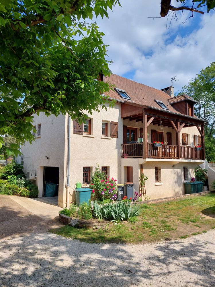 MAISON 158 m2, au calme, proximité BRIVE LA GAILLARDE