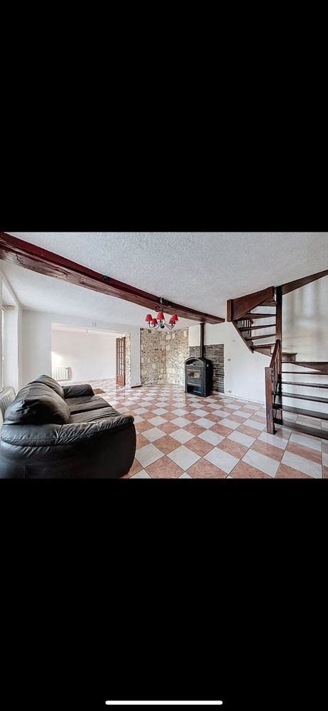 Duplex 3 pièces 71 m2 avec garage privatif au coeur de SENS