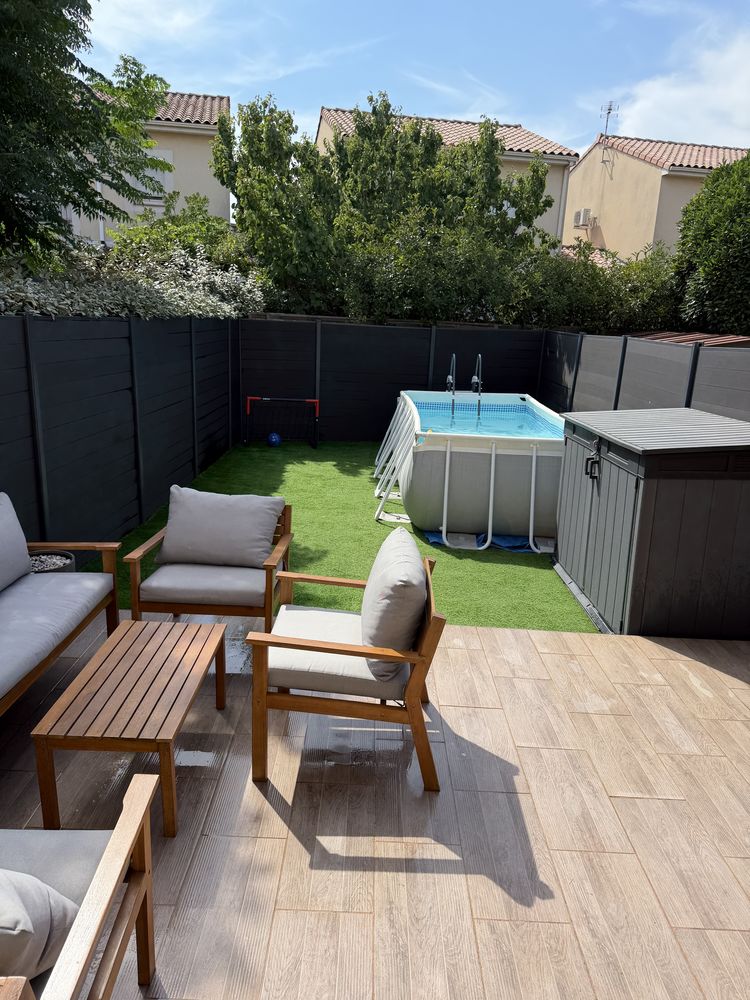Maison mitoyenne 2 côtés
