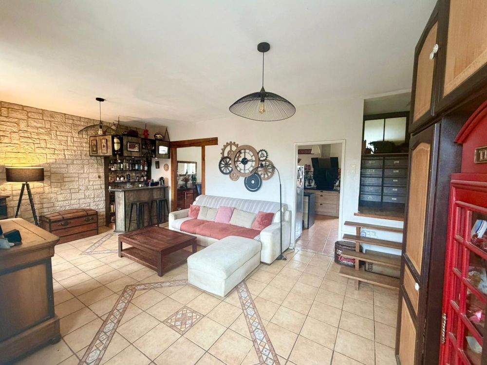 maison pleine de charme, idéale pour une vie de famille au c