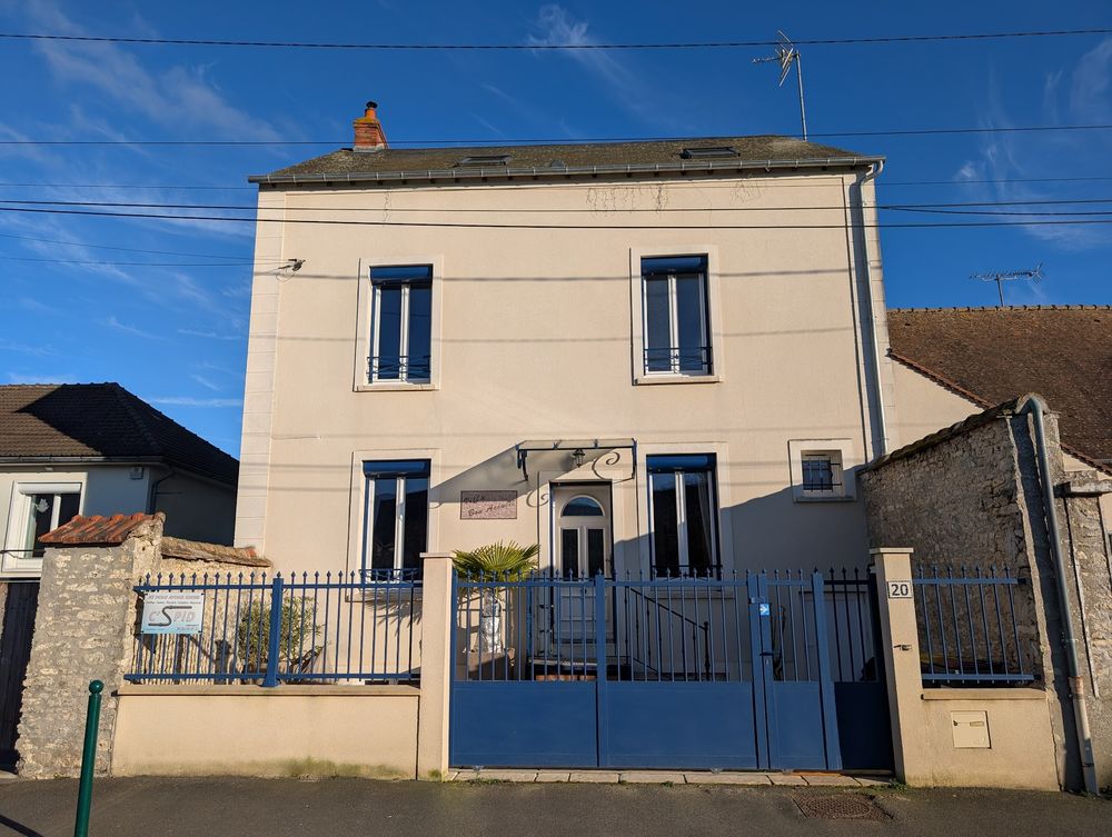 maison pleine de charme, idéale pour une vie de famille au c