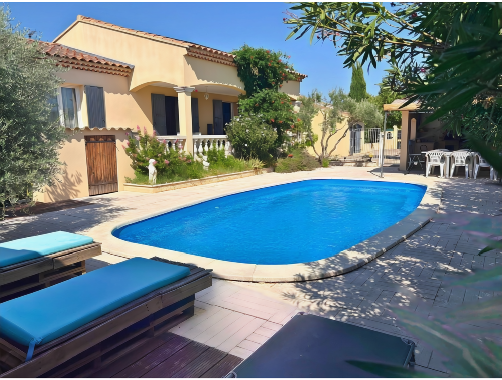 Maison de Plain-pied - 5 chambres - Piscine et cuisine d'été