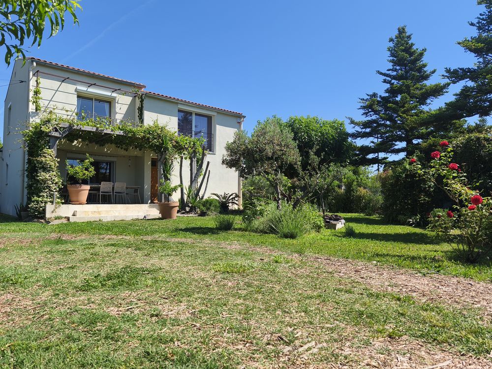 Maison 156 m² 7 pièces · Rognonas 13, Avignon 84