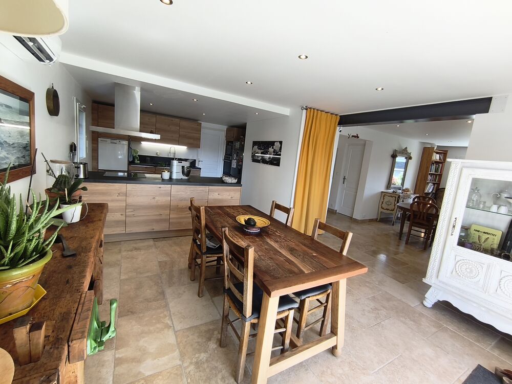 Maison 156 m² 7 pièces · Rognonas 13, Avignon 84