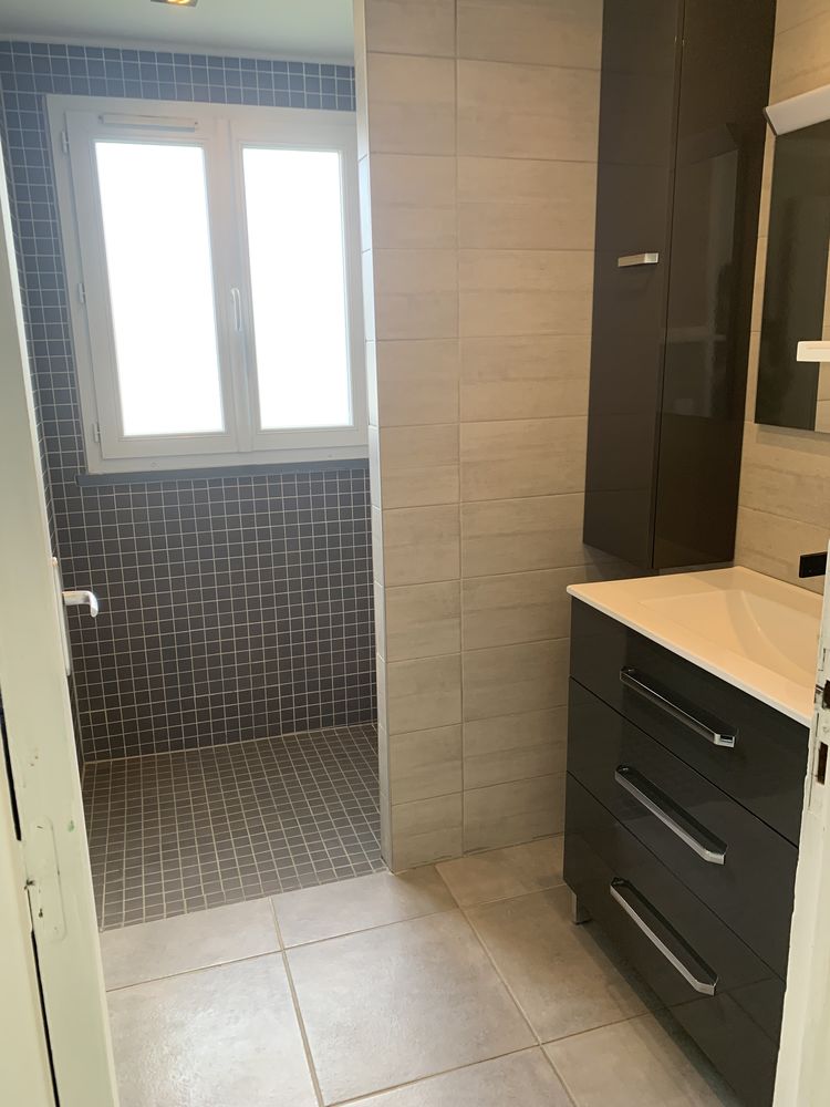 Pavillon moderne 6 chambres rénové ac ravalement des façades