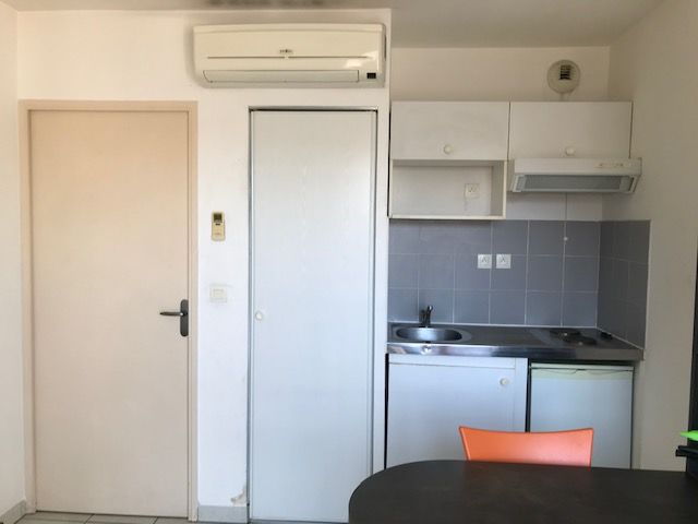 Particulier Studio 19 M2 à TOULON