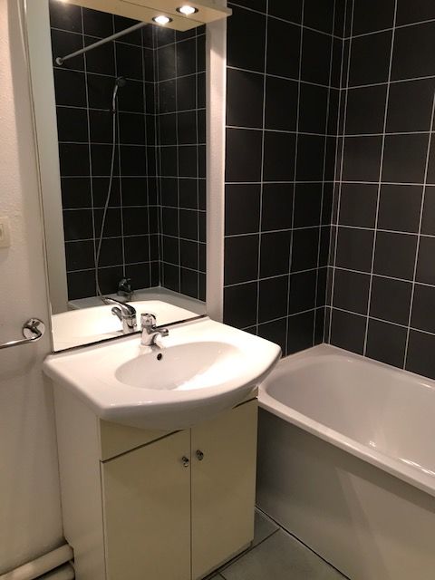 Particulier Studio 19 M2 à TOULON