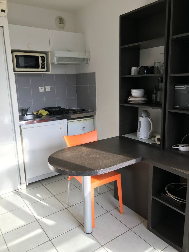 Particulier Studio 19 M2 à TOULON