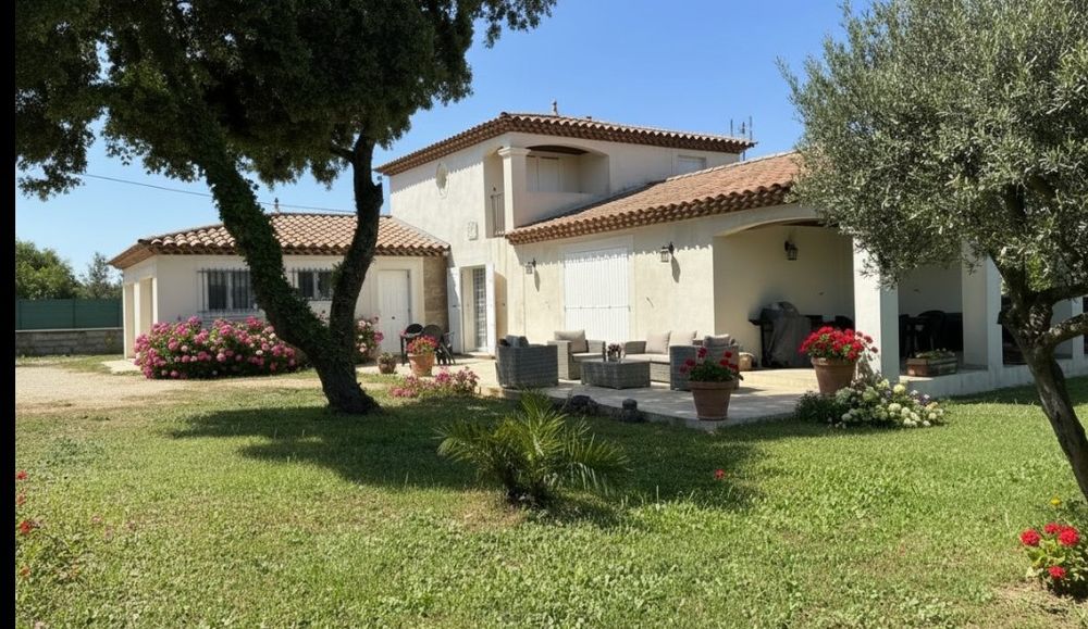 Villa avec Jardin et Terrasse
