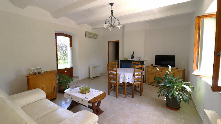 Saint-Ambroix 30500 Maison 122 m² hab Terrain 2209 m²