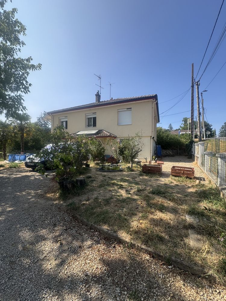 Maison familiale 115 m' - 4 chambres - Terrain clos