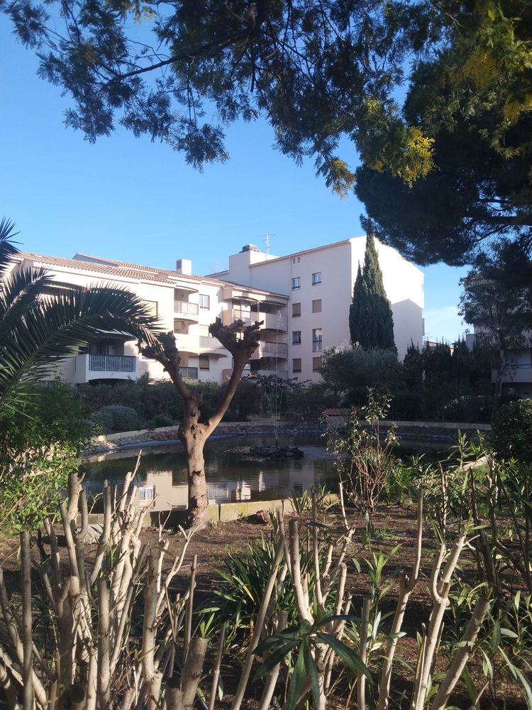 FRÉJUS Plage "46m2 Dernier étage avec Ascenseur et Parking !