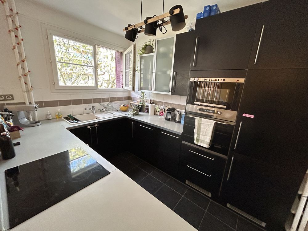 Paris 20ème - Appartement 61 m?2 - 3 pièces - 4ème étage