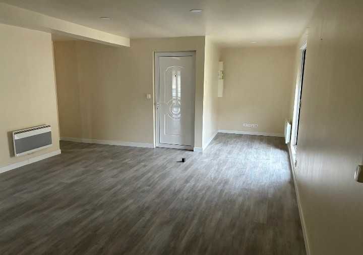 SPECIAL INVESTISSEURS-GRANDE GRANDE MAISON DE 6 APPARTEMENTS.