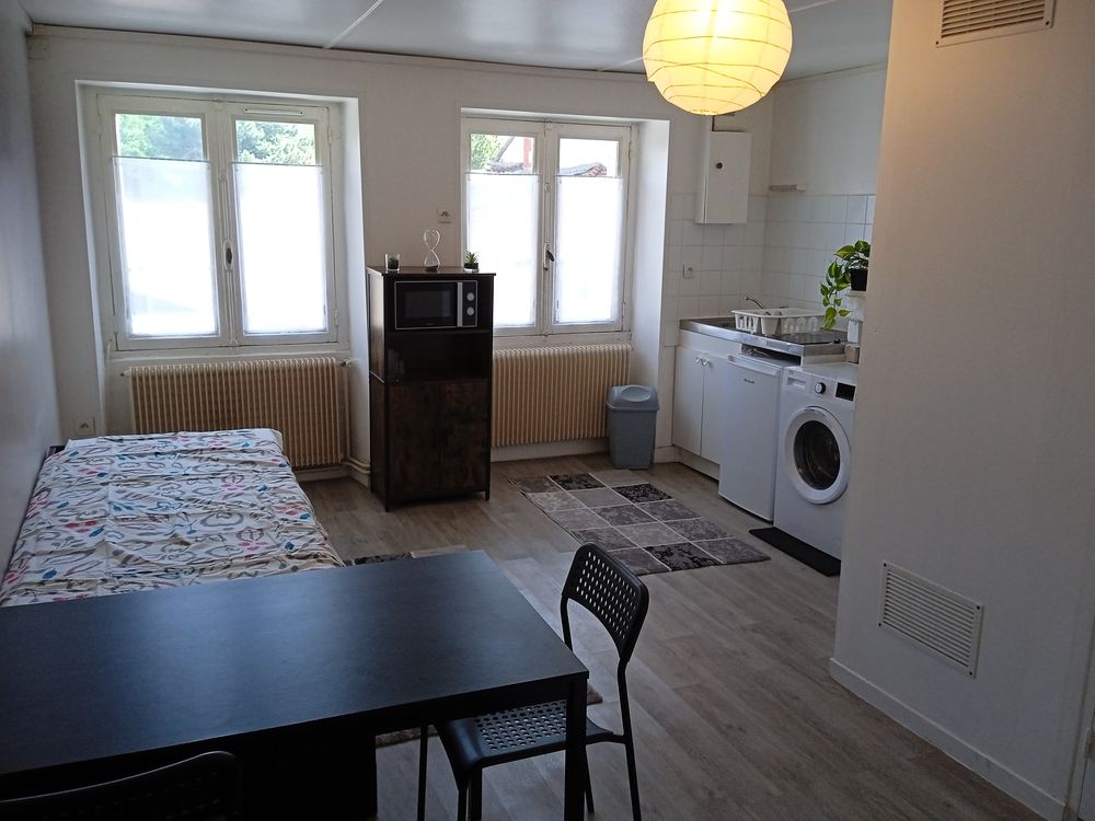 Studio étudiant (chauffage, eau, électricité tout compris)