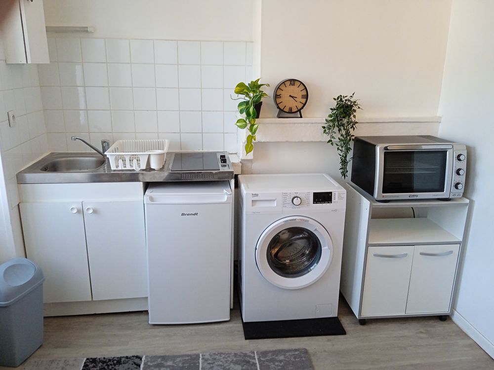 Studio étudiant (chauffage, eau, électricité tout compris)