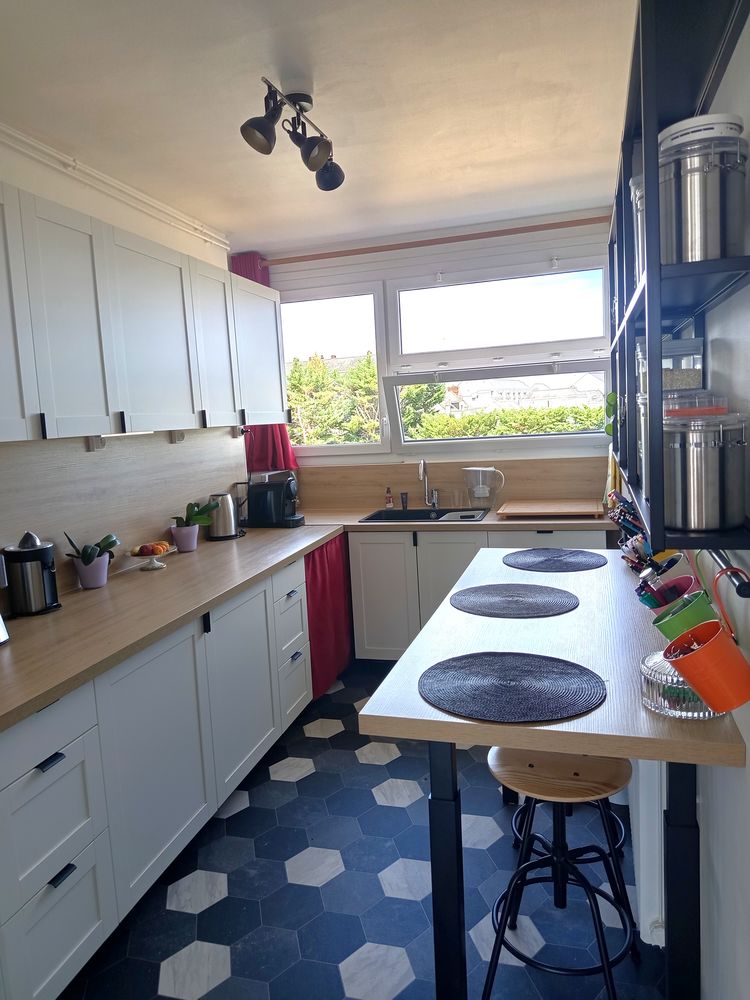 Appartement 4 pièces Cave Grenier PK s/sol - 81 m² - Angers