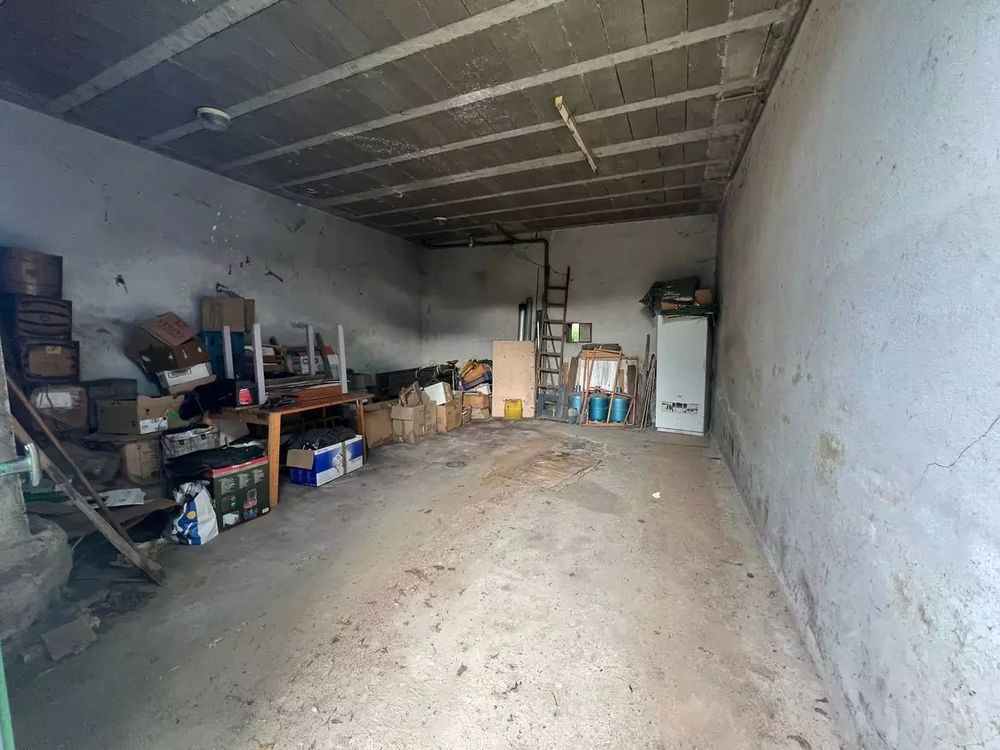 maison mitoyen(rdc+1)115m2 h. ter 1500m2 (droit de passage)