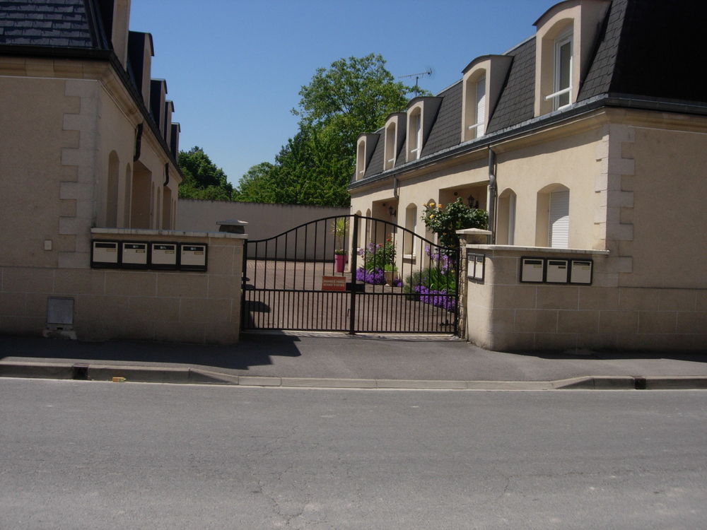 DUPLEX, 2 pièces + SDD, quartier Bétheny/ Sébastopol