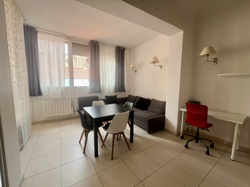 T2 meublé proche Cours Sextius, 40 M2