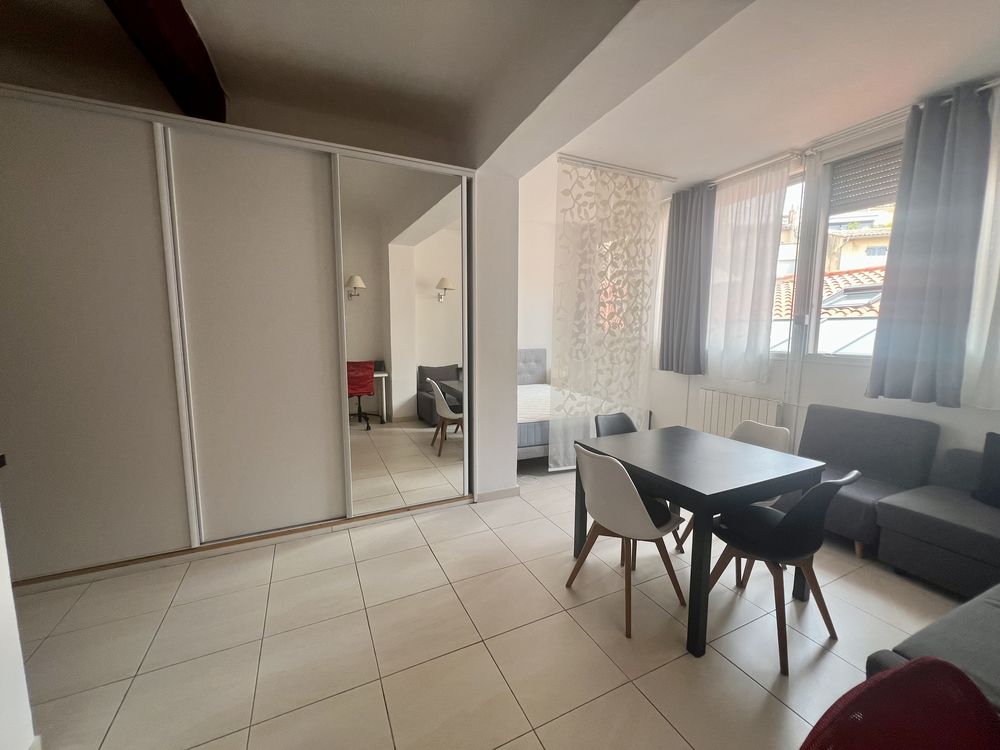 T2 meublé proche Cours Sextius, 40 M2
