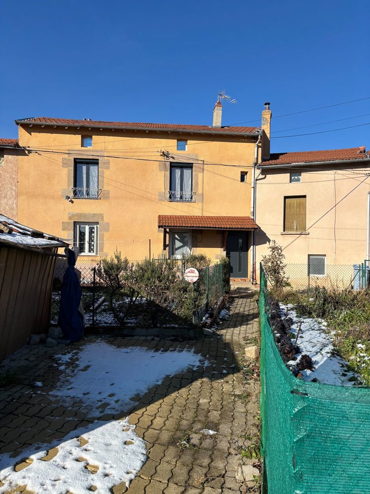 Maison 6 pièces a la croix de marlet