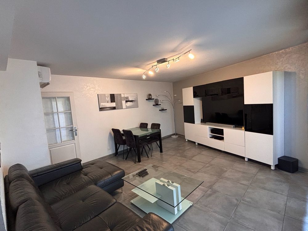 Magnifique duplex en attique T4