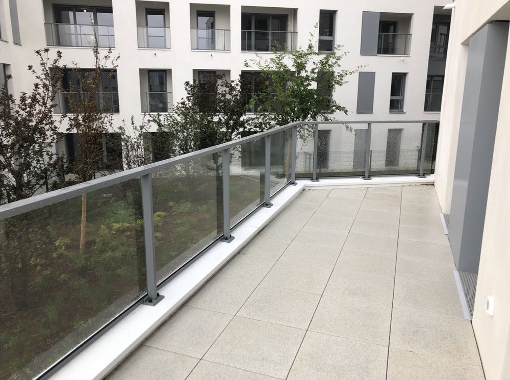 4pièces 79 m² (2023) ?92-Terrasse 16 m² ? Vue parc ?Parking