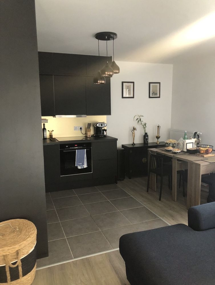 4pièces 79 m² (2023) ?92-Terrasse 16 m² ? Vue parc ?Parking