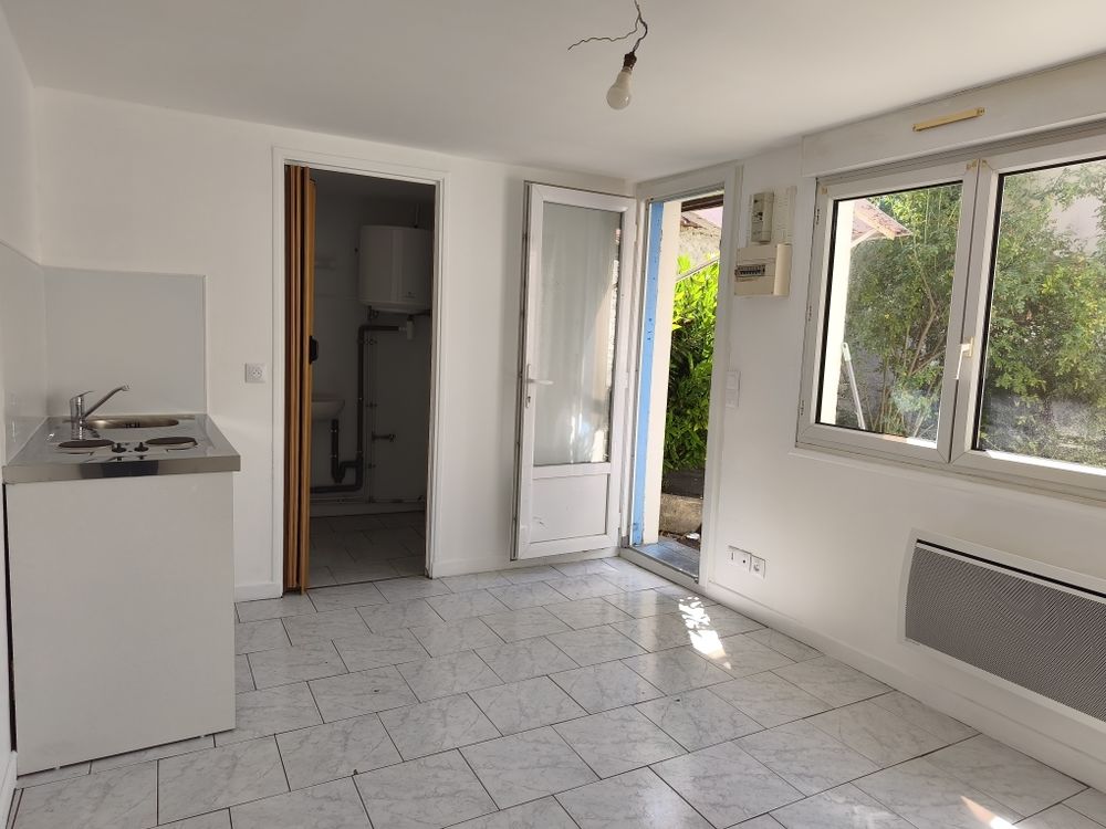 REIMS PROCHE IUT et FAC STUDIO