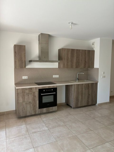 F3 en rez jardin dans Immeuble Standing TOULON CAP BRUN