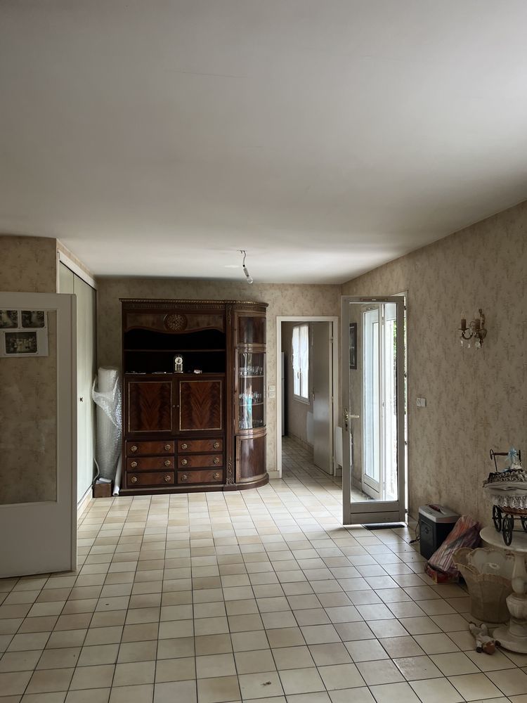 Belle maison de 160m, dont 93 habitable à 1h30 de Paris