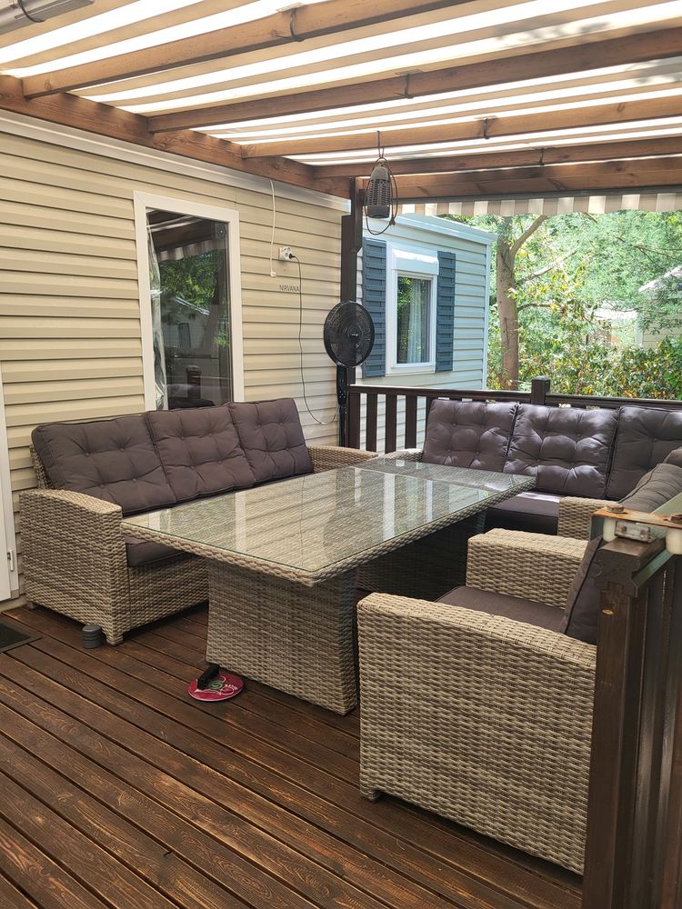 Mobil-home 3 chambres dans camping 4*