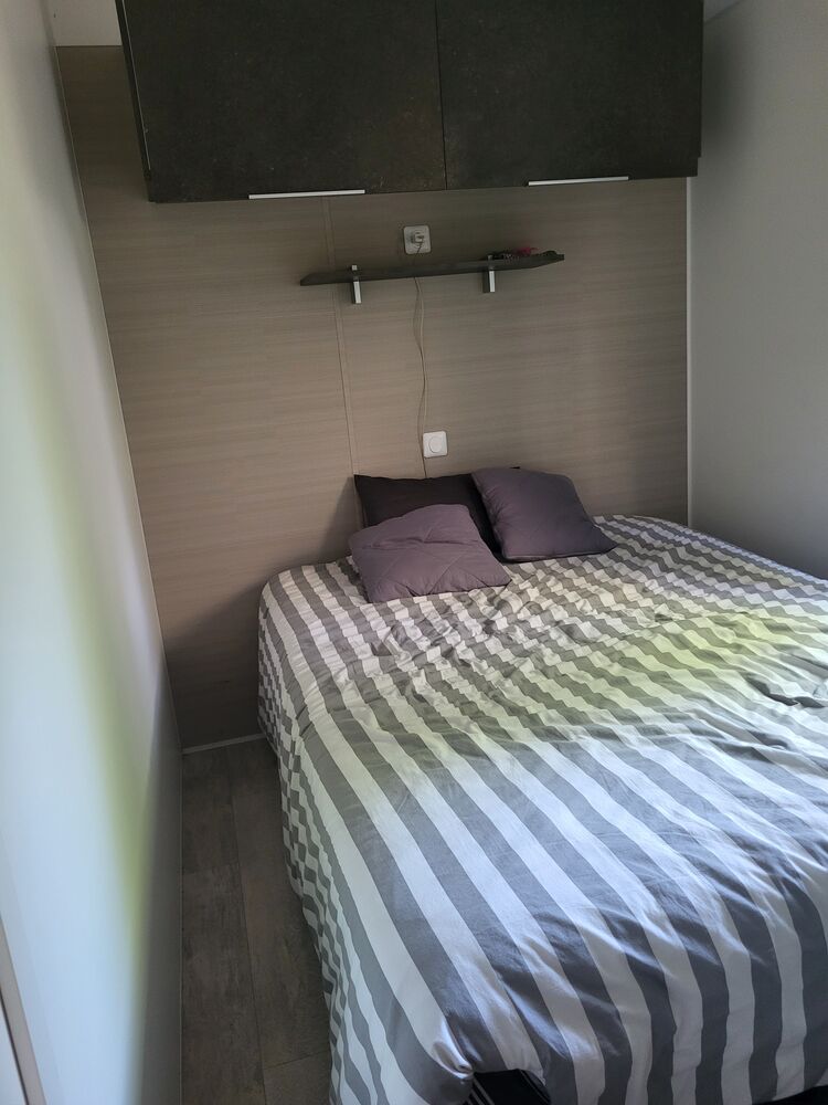 Mobil-home 3 chambres dans camping 4*
