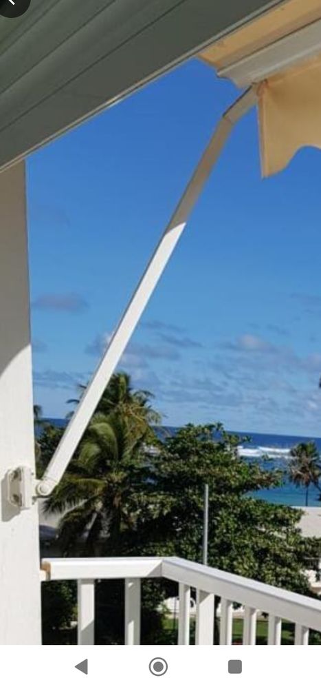 Studio spacieux avec belle terrasse proche plage