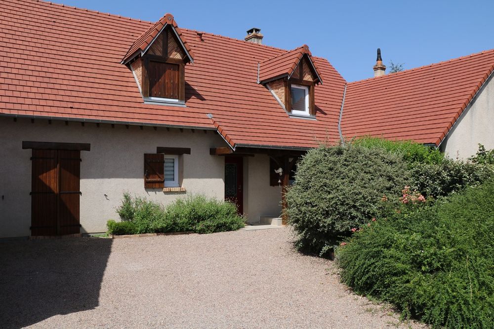 Maison familiale avec jardin au calme ? Saint-Doulchard