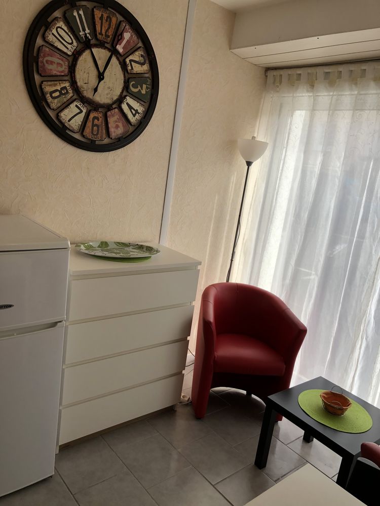 Joli T2 - parking gratuit - Saumur centre -