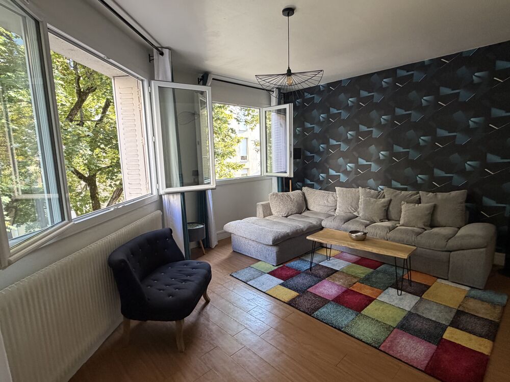 Appartement T4 entièrement rénové lumineux et prêt à vivre