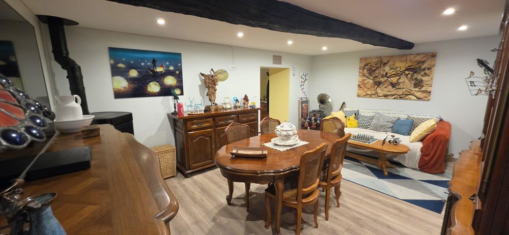 Maison de hameau mitoyenne de 90 m2