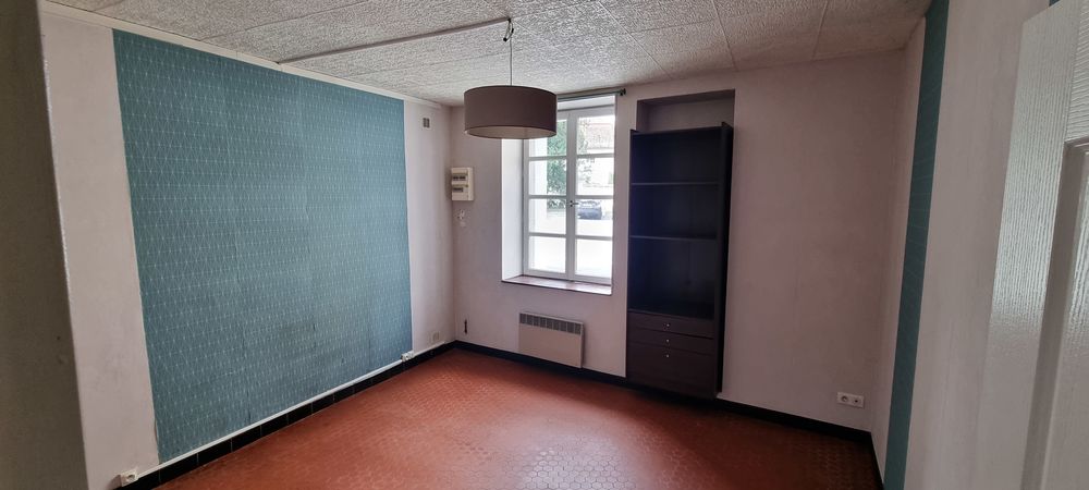 T2, a LISLE, c'est un rez de chaussée,