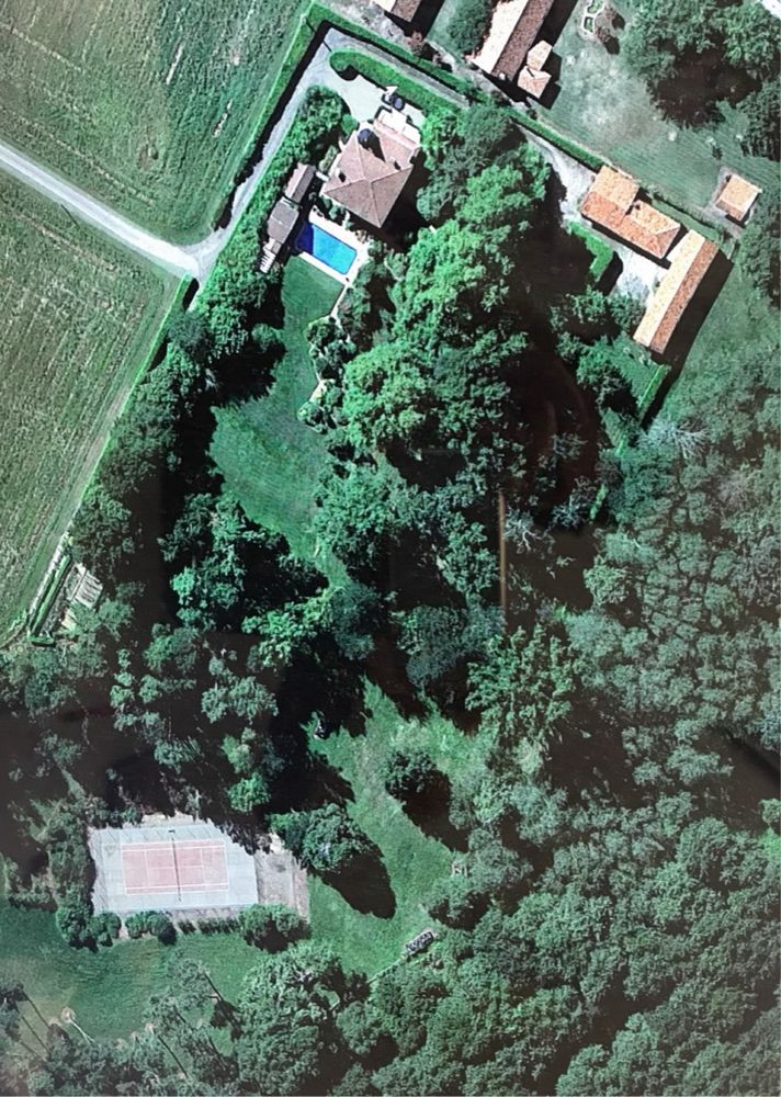 CHÂTEAU LE TROUILH - Domaine privé avec parc, piscine tennis