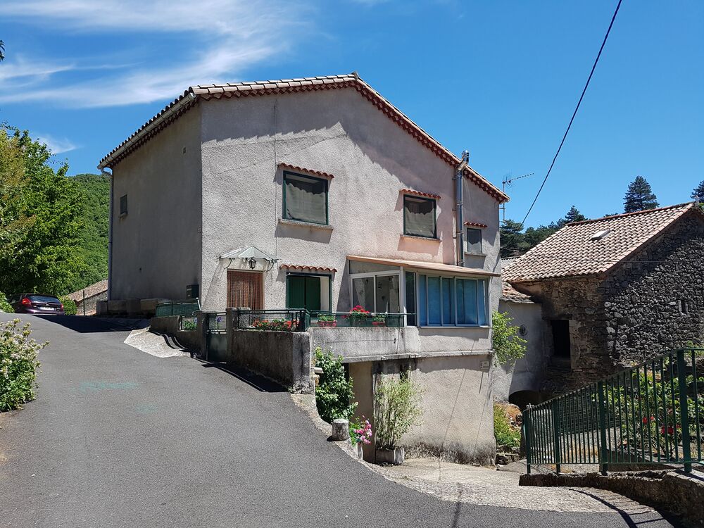 Charmante maison à Avène