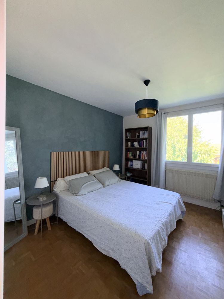 Appartement 3 pièces 89 m2 - cave + garage - dernier étage
