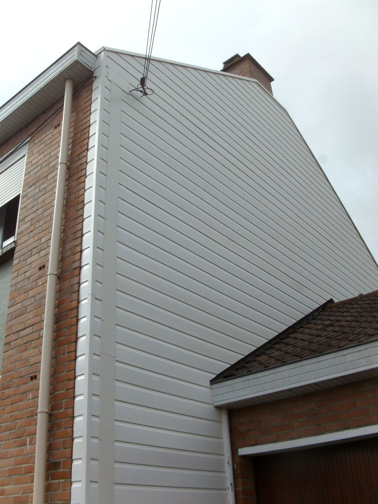 MAISON A FACHES THUMESNIL