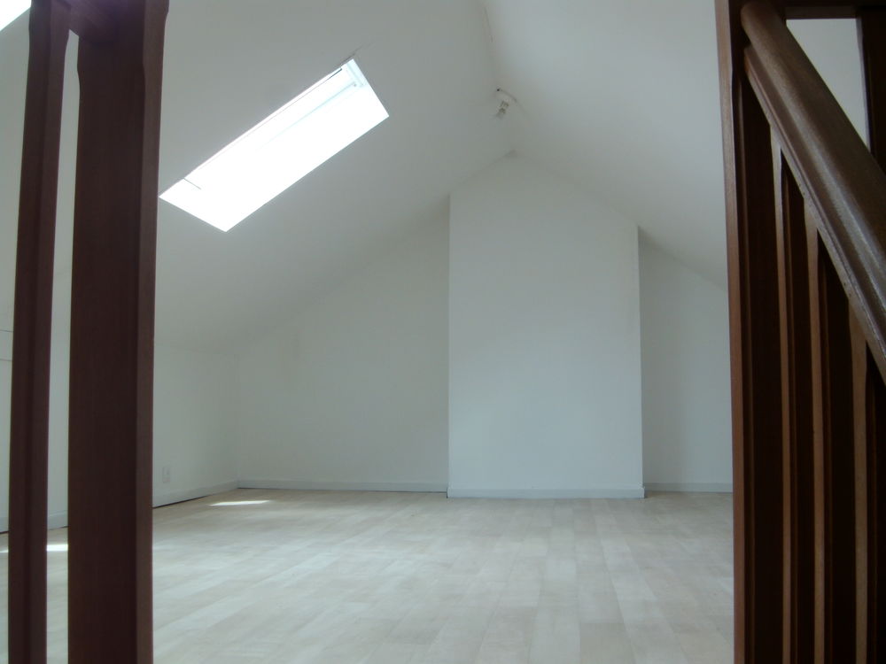 MAISON A FACHES THUMESNIL