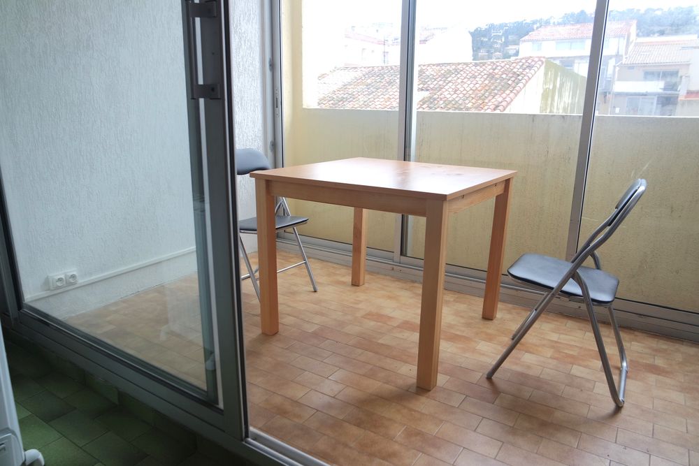 STUDIO RUE ROMAIN ROLLAND A SETE