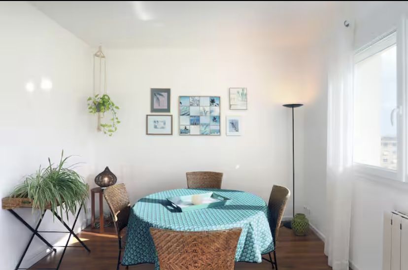 Superbe F3de 77 m² ? Aucun travaux ? parking, Cave, Clim